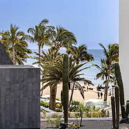 Luxury Playa Chica