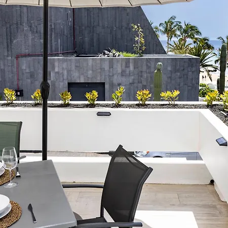 Luxury Playa Chica Puerto del Carmen